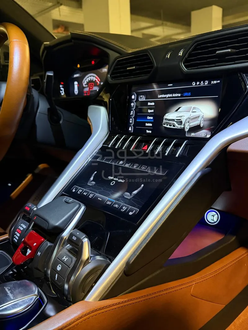 2020 لمبرجيني اوروس اس