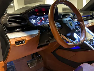 2020 لمبرجيني اوروس اس