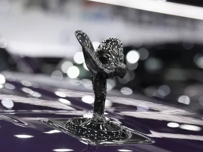 2020 رولز رويس كولينان بلاك بادج