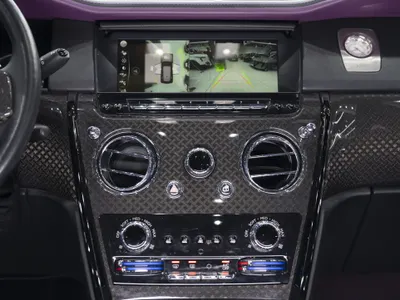 2020 رولز رويس كولينان بلاك بادج