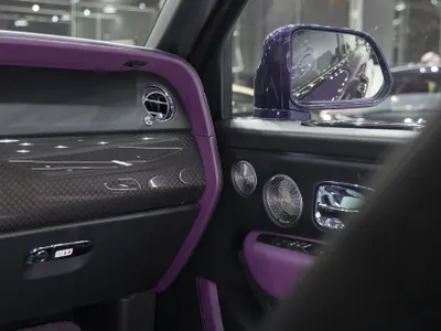 2020 رولز رويس كولينان بلاك بادج