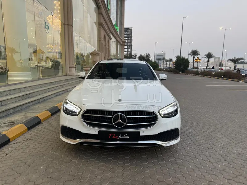 2021 مرسيدس - بنز إي 250