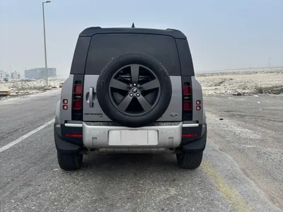 2020 لاند روفر ديفيندر 110