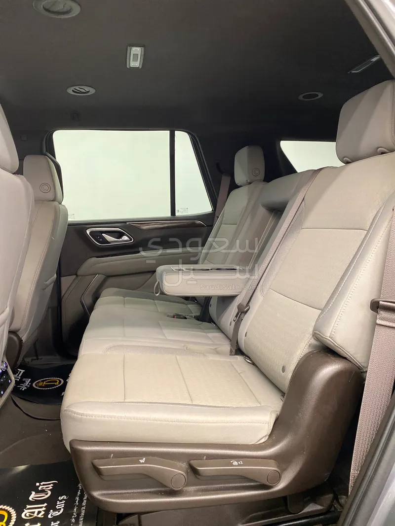 2022 جي ام سي يوكون اس ال اي