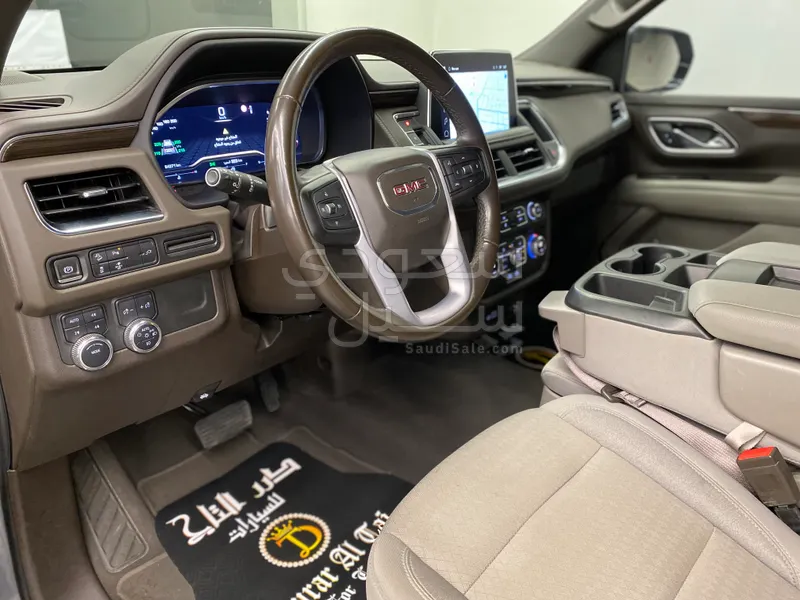 2022 جي ام سي يوكون اس ال اي