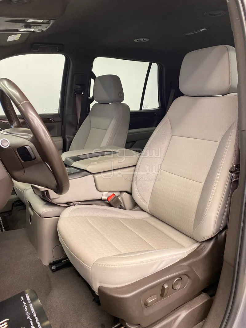 2022 جي ام سي يوكون اس ال اي