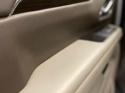 2022 جي ام سي يوكون اس ال اي