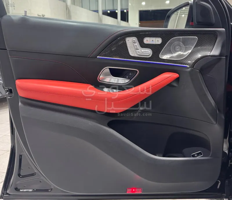 2021 مرسيدس - بنز جي إل إي 63إس أي إم جي