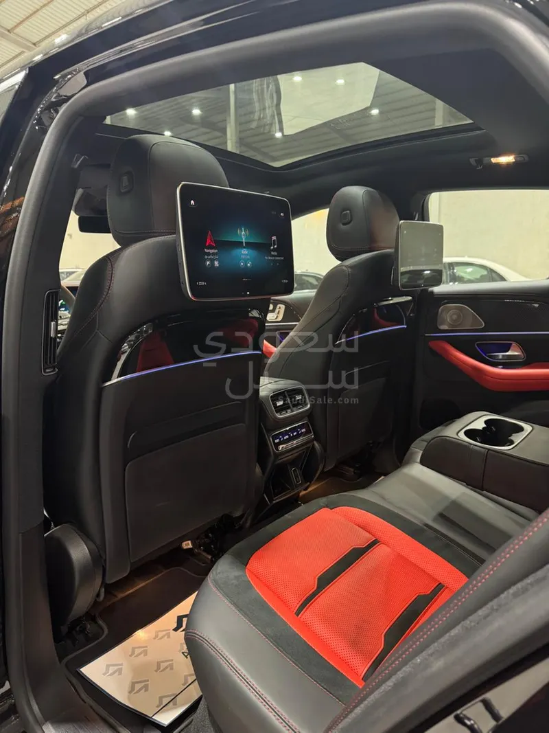 2021 مرسيدس - بنز جي إل إي 63إس أي إم جي