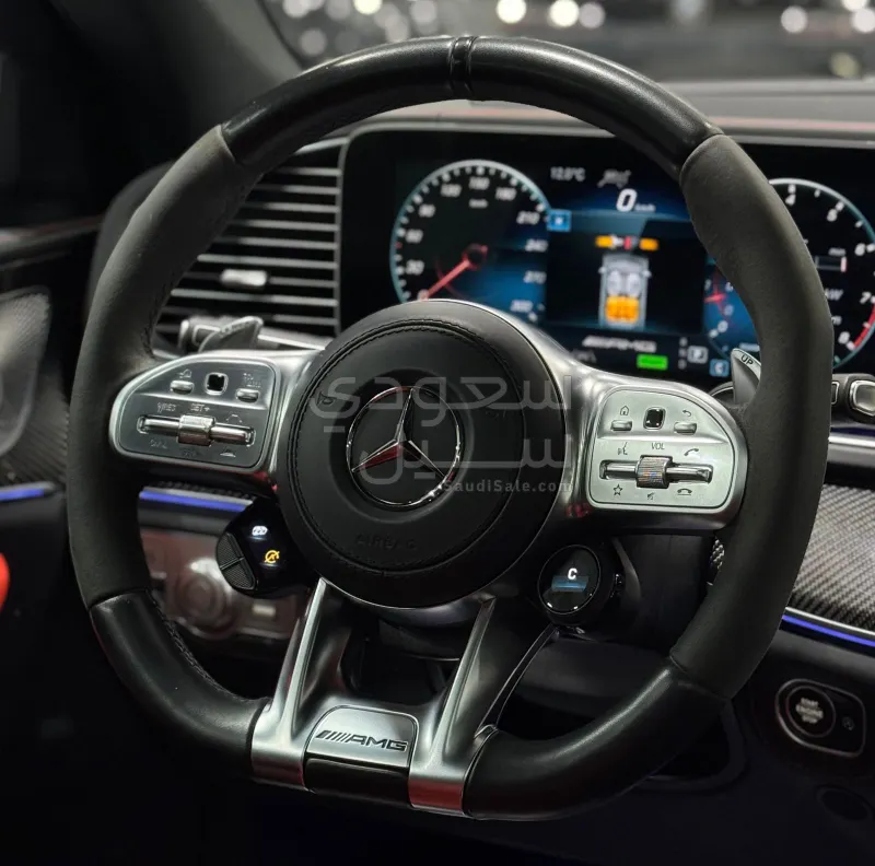 2021 مرسيدس - بنز جي إل إي 63إس أي إم جي