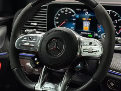 2021 مرسيدس - بنز جي إل إي 63إس أي إم جي