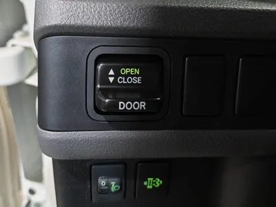 2025 تويوتا كوستر