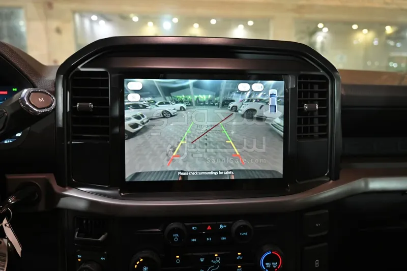 2025 فورد اف 150