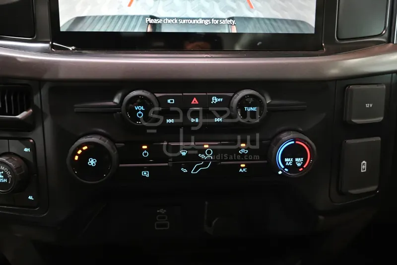 2025 فورد اف 150