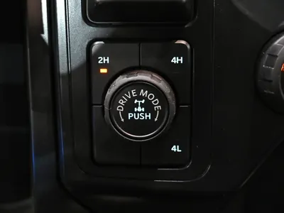 2025 فورد اف 150