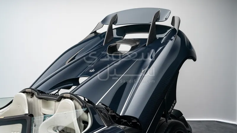 2019 كوينيجسيج اجيرا