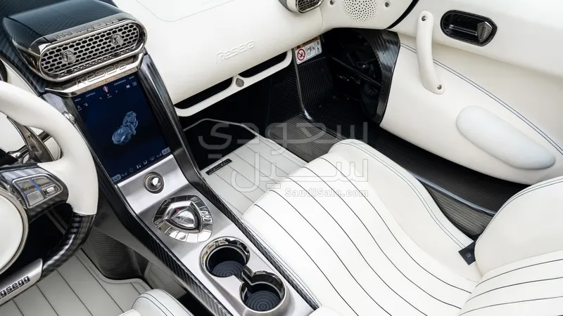 2019 كوينيجسيج اجيرا