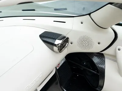 2019 كوينيجسيج اجيرا