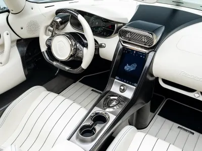 2019 كوينيجسيج اجيرا