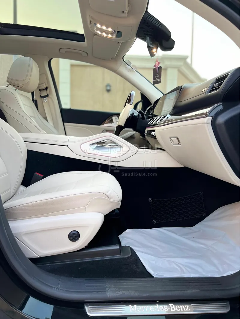 2021 مرسيدس - بنز جي إل إي 450 أي إم جي