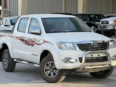 2014 تويوتا هاي لوكس غمارتين