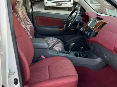 2014 تويوتا هاي لوكس غمارتين