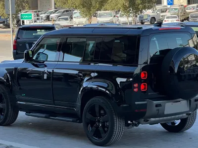 2025 لاند روفر ديفيندر اكس داينمك