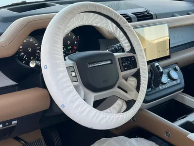 2025 لاند روفر ديفيندر اكس داينمك