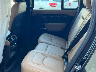 2025 لاند روفر ديفيندر اكس داينمك