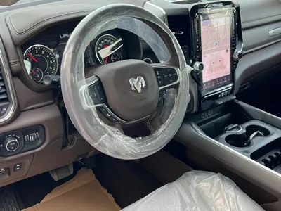 2025 دودج رام لارامي