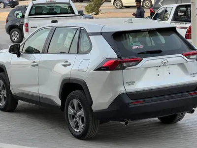 2023 تويوتا راف 4