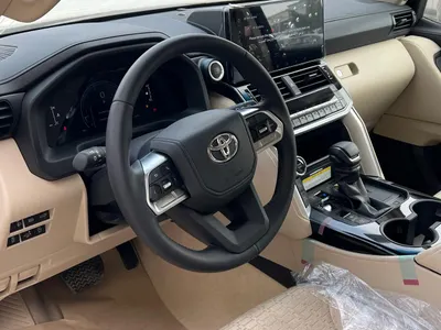 2025 تويوتا لاند كروزر جي اكس ار4