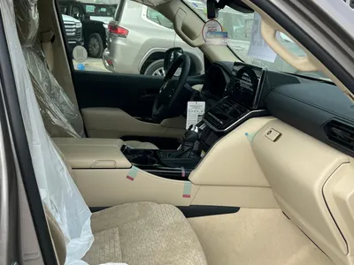 2025 تويوتا لاند كروزر جي اكس ار4