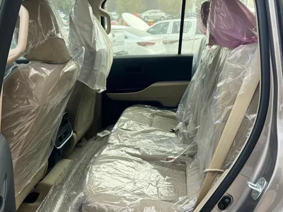 2025 تويوتا لاند كروزر جي اكس ار4