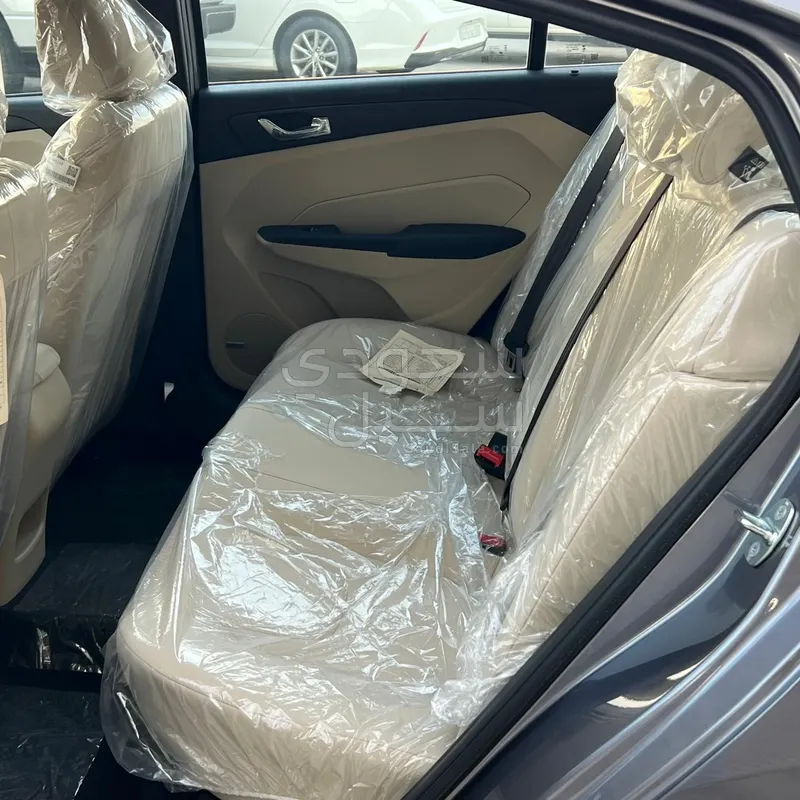 2023 شيري اريزو 5