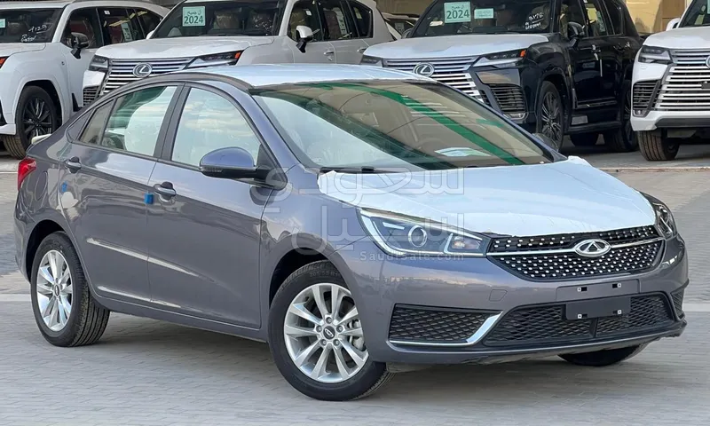 2023 شيري اريزو 5