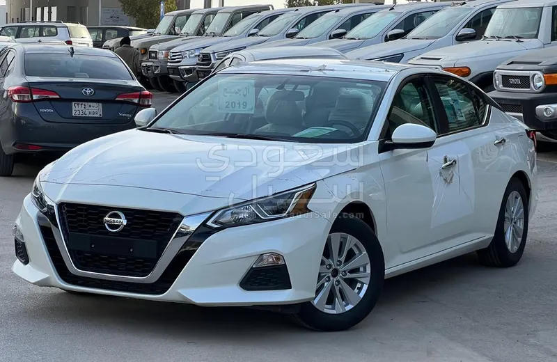 2019 نيسان التيما