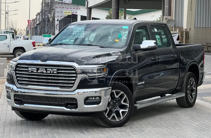 2025 دودج رام لارامي