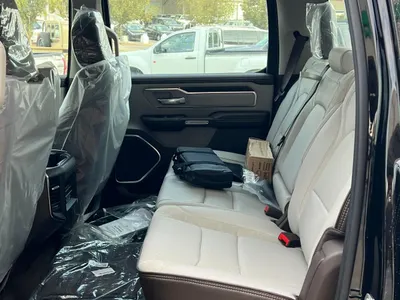 2025 دودج رام لارامي