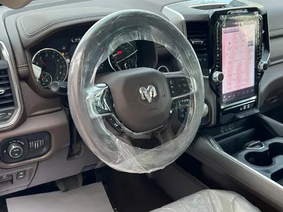 2025 دودج رام لارامي