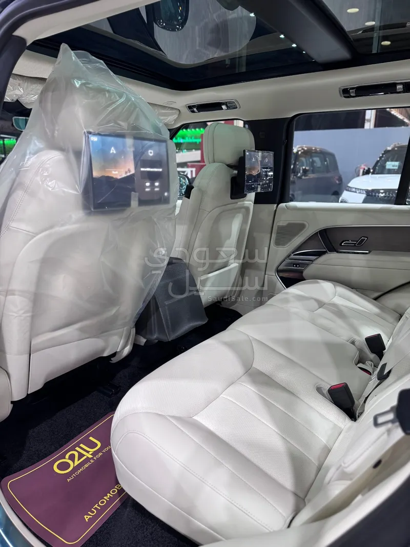 2025 لاند روفر رينج روفر اتش اس اي