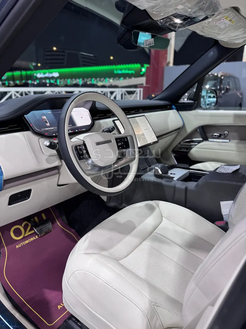 2025 لاند روفر رينج روفر اتش اس اي