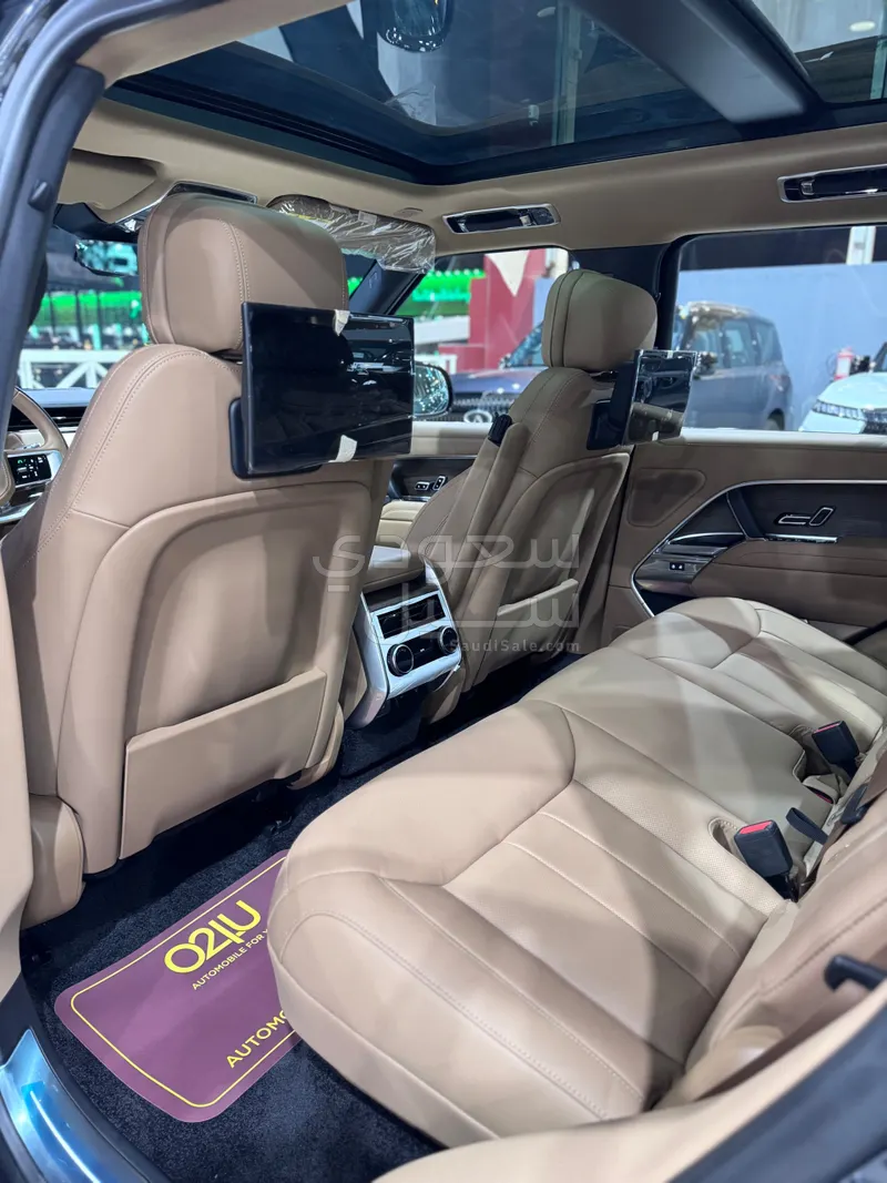 2025 لاند روفر رينج روفر اتش اس اي