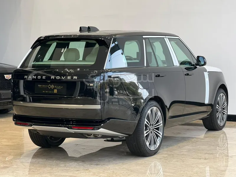 2025 لاند روفر رينج روفر اتش اس اي