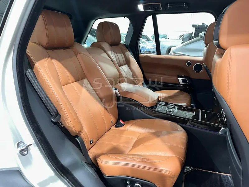 2016 لاند روفر رينج روفر اوتوبيوغرافي