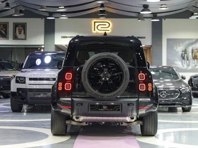 2026 لاند روفر ديفيندر اتش اس اي