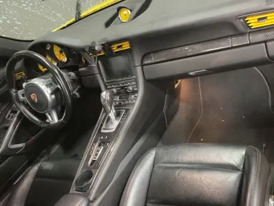 2015 بورش 911 كاريرا