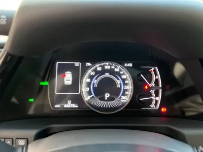 2022 لكزس إي إس 300 هايبرد