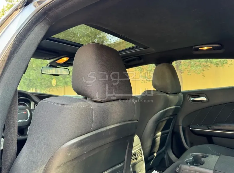 2018 دودج تشارجر اس اكس تي