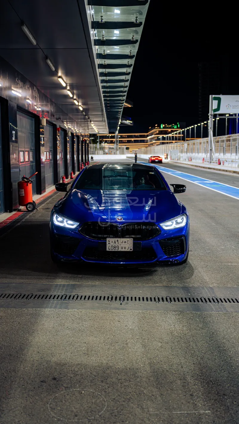 2021 بي ام دبليو الفئة ام إم 8 كومبيتيشن